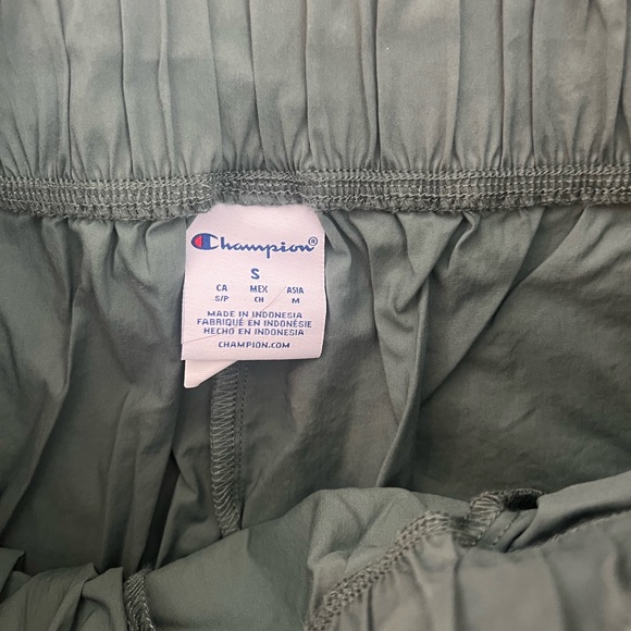 Champion Matching Set - Picture 4 of 4